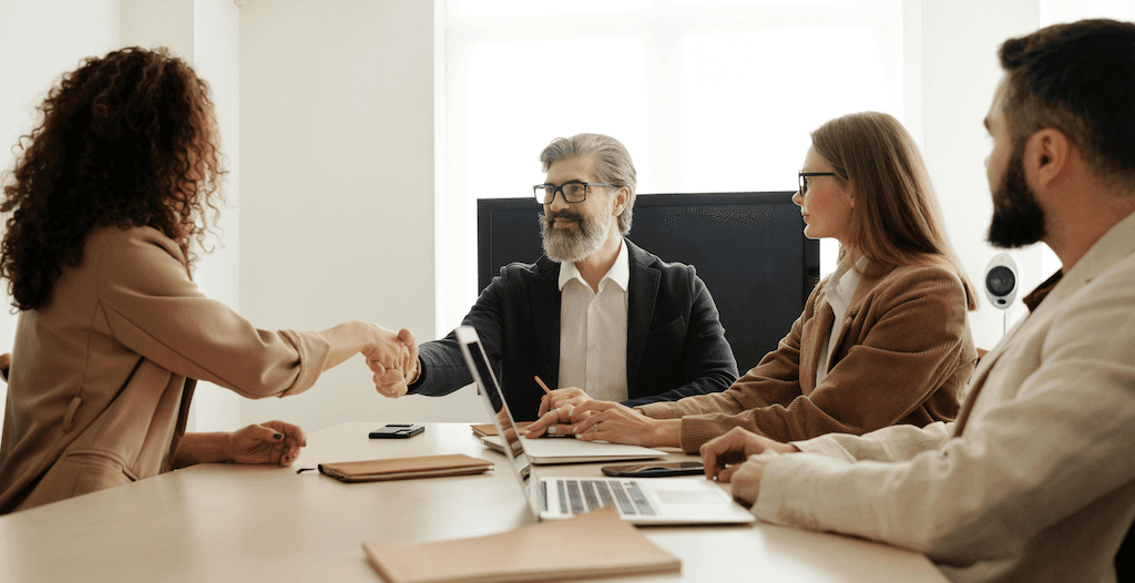 How to introduce yourself in an MBA interview